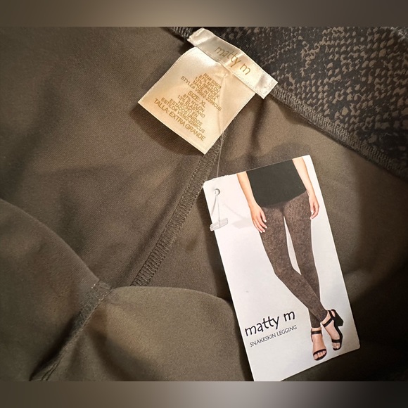 🆕 matty m snakeskin leggings - Picture 2 of 3